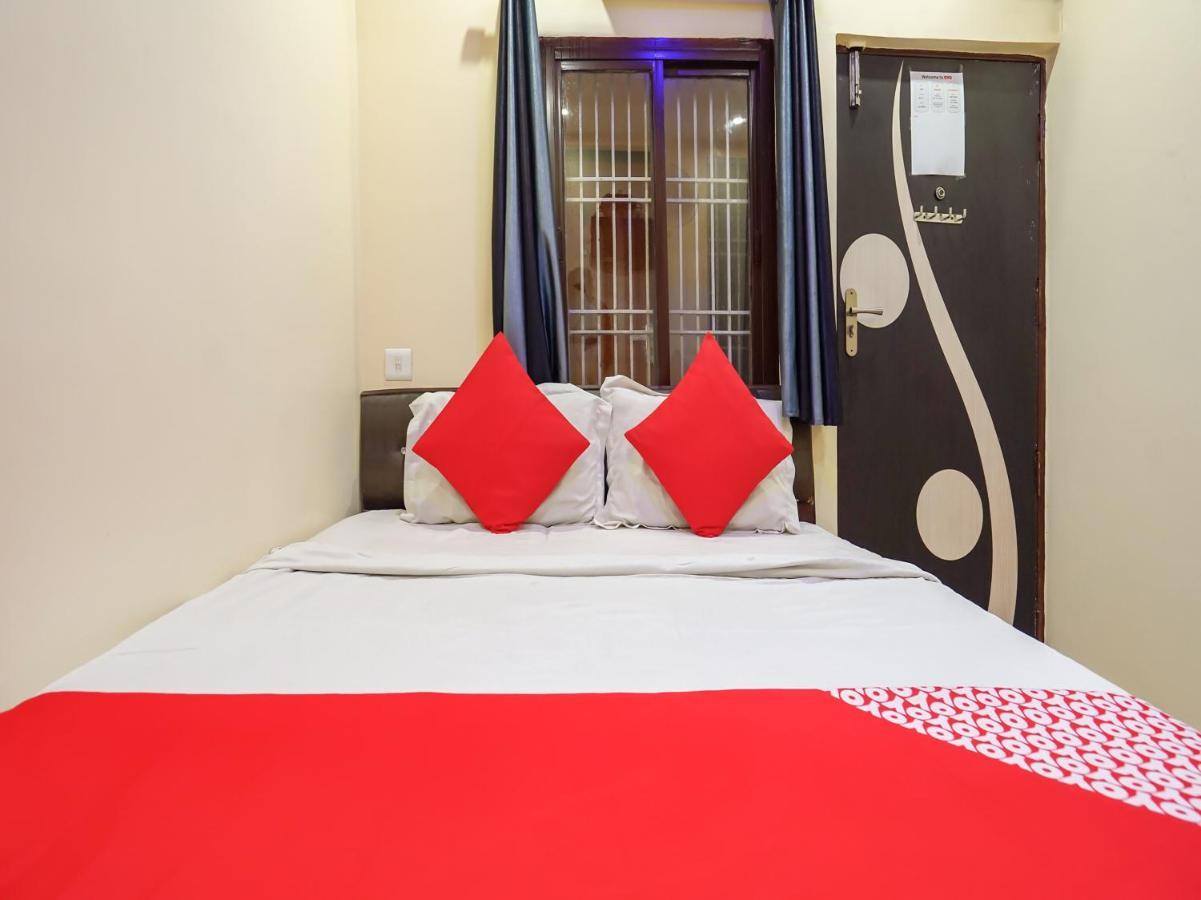 Oyo 75627 New Ankit Guest House バラナシ エクステリア 写真