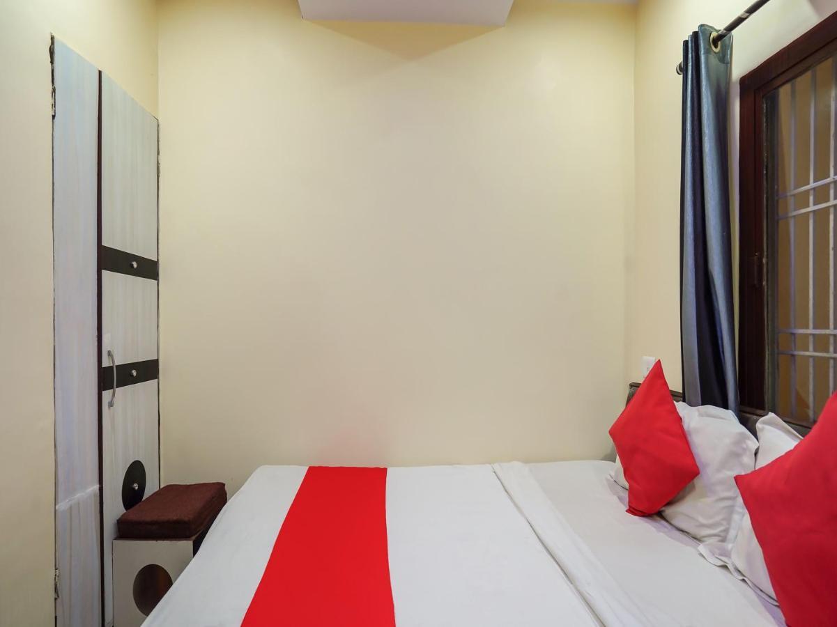 Oyo 75627 New Ankit Guest House バラナシ エクステリア 写真