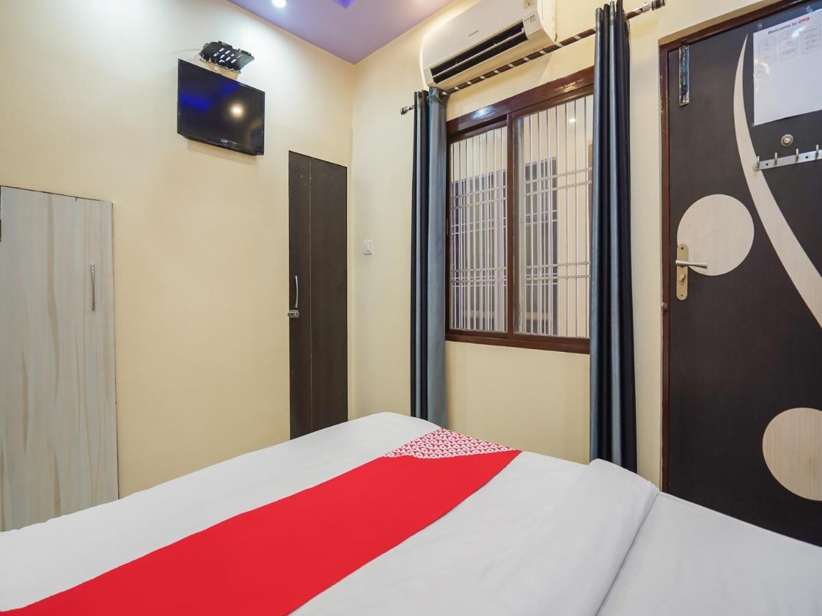Oyo 75627 New Ankit Guest House バラナシ エクステリア 写真
